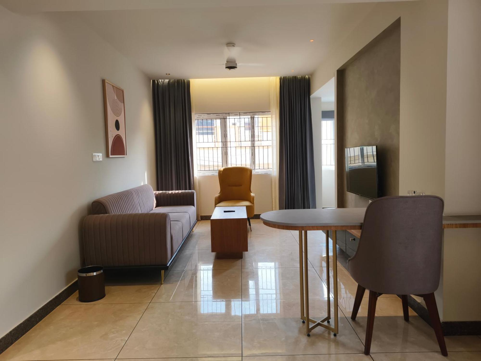 Olive Hotel Le Opera By Embassy Group 班加罗尔 外观 照片